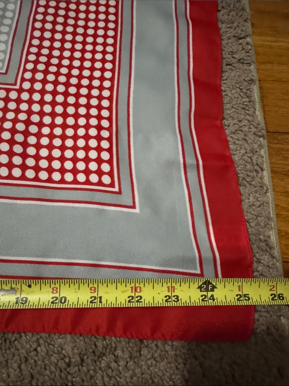 Gorgeous Vintage Scarf-Made in Italy-100% Polyester-Red/Blue/White-Polka Dot - Picture 7 of 15